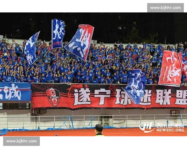 川超冷门夜！遂宁 10 人逼平成都，102 人跨行业拉拉队成焦点